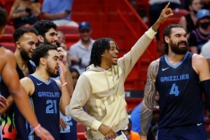 近11战10胜防守联盟第一 没有莫兰特的灰熊更好？