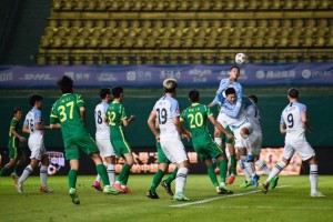 英雄联盟直播-【中超】卡尔多纳蒂亚戈双响 广州城5比0大胜国安