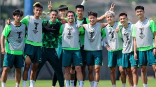 英雄联盟直播-林皇枪管发烫！国安1-1韩国K2队 法国边锋左脚将！后腰引个边角料