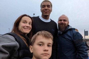 英雄联盟直播-流浪少年研究李小龙哲学 他是马刺重建重要拼图